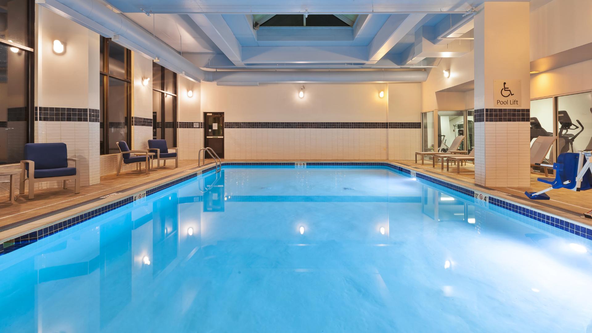 Hotel Auburn Hills Εξωτερικό φωτογραφία