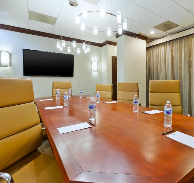 Hotel Auburn Hills Εξωτερικό φωτογραφία